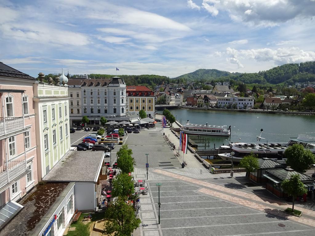 Apartment Am Traunsee Gmunden Oda fotoğraf